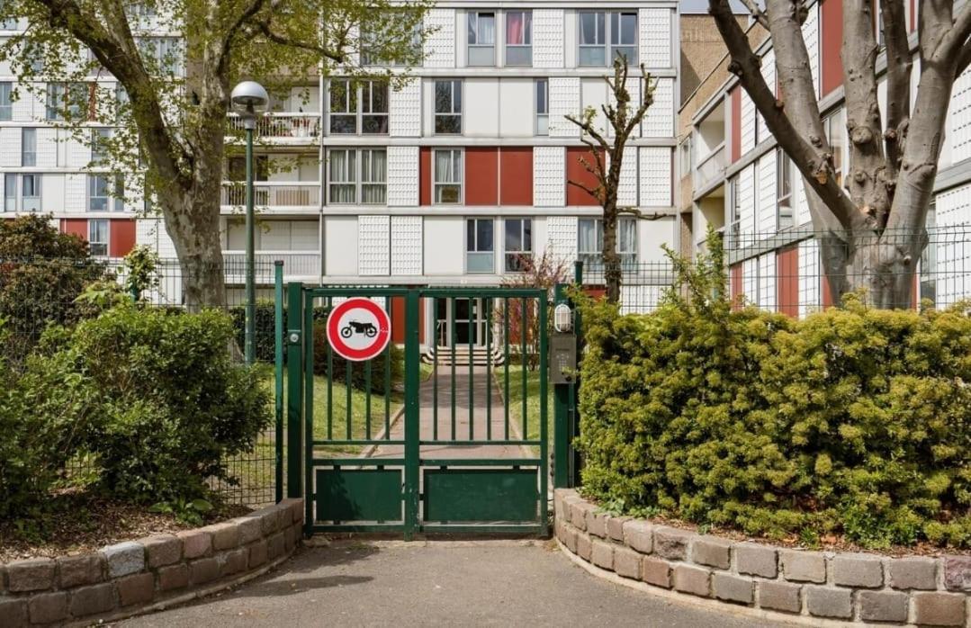 Chambre D'Hote Chez Marie-Jeanne Pierrefitte-sur-Seine Eksteriør bilde